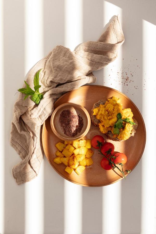Ethos Vegan Suites Фира Екстериор снимка