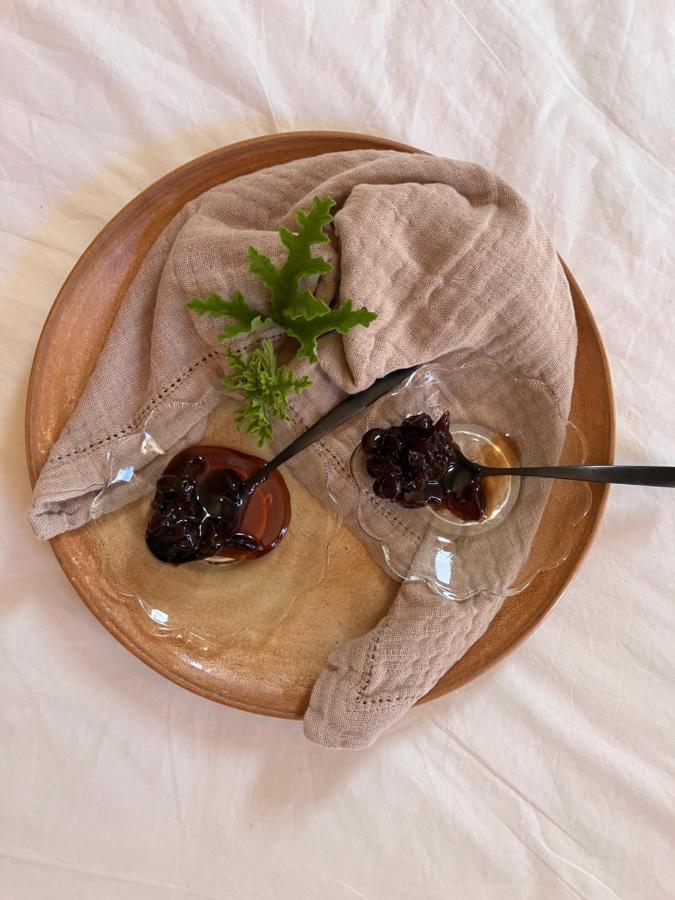 Ethos Vegan Suites Фира Екстериор снимка