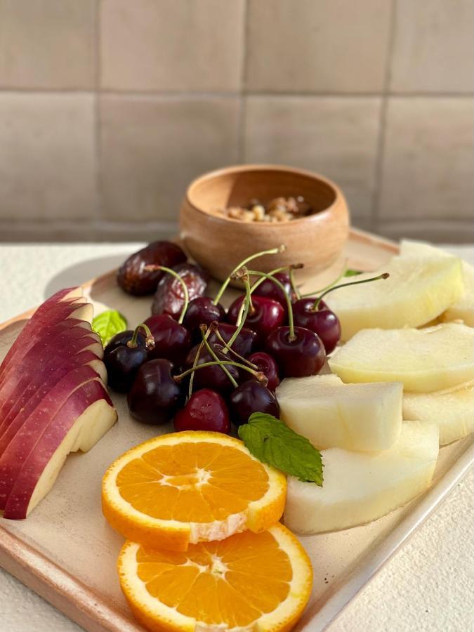 Ethos Vegan Suites Фира Екстериор снимка