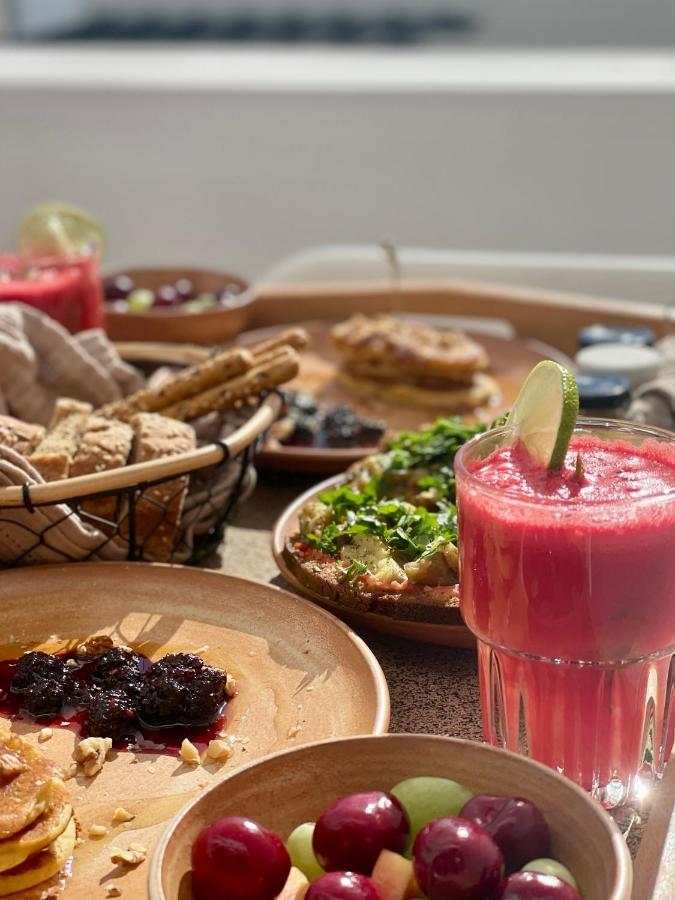 Ethos Vegan Suites Фира Екстериор снимка