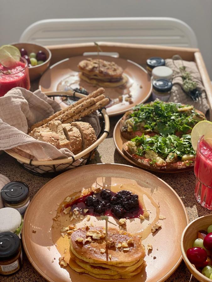 Ethos Vegan Suites Фира Екстериор снимка